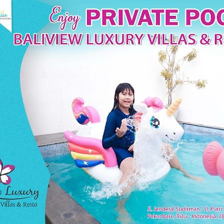 The Baliview Luxury Villas & Resto Pekanbaru Eksteriør billede