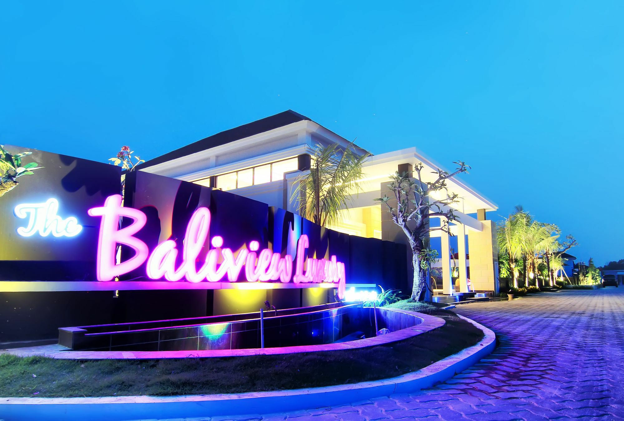 The Baliview Luxury Villas & Resto Pekanbaru Eksteriør billede